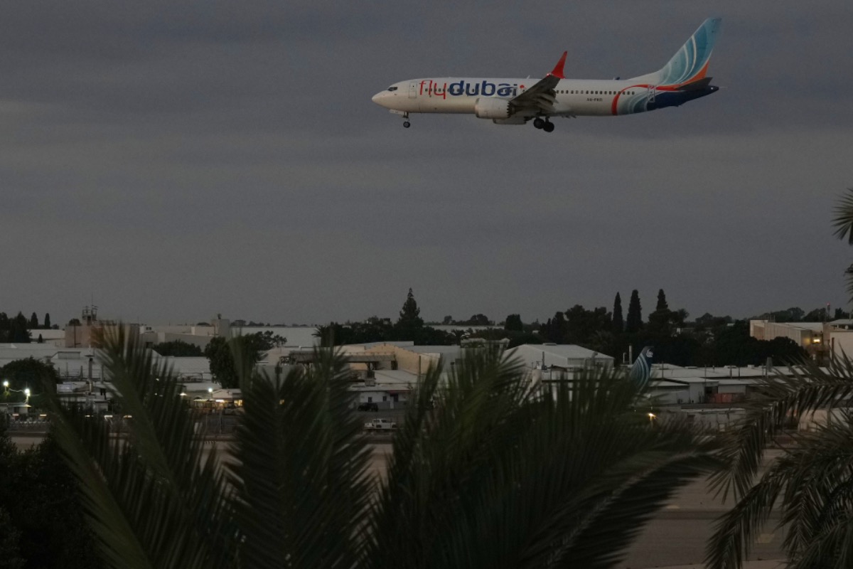 Air Jihad? Omani Pilot Tries to Crash Plane; Reportedly Was Islamic “Extremist”