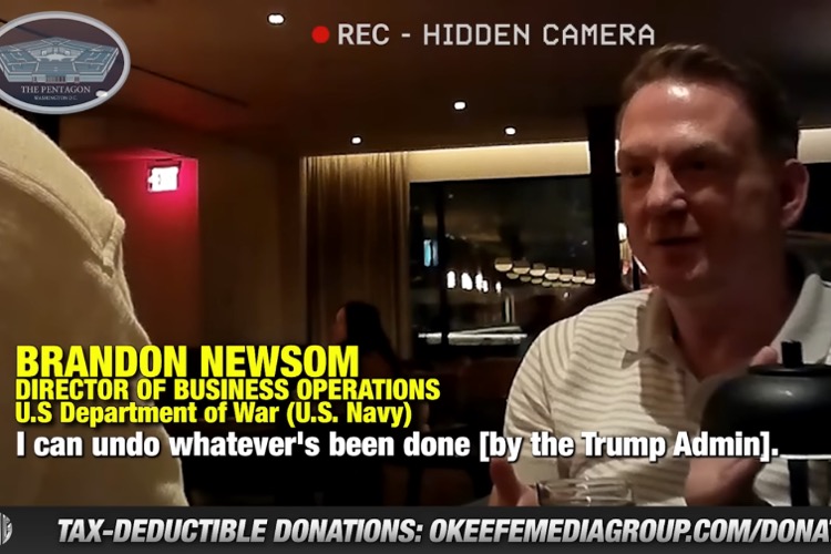 Pentagon Business Chief on Leave After Confessing He Is Undermining Trump, Hegseth