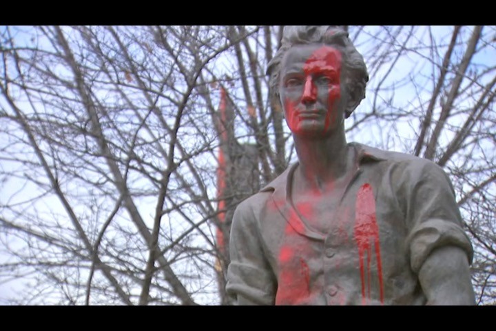 Lincoln Statue Vandalized in Chicago; War Against American Heroes Continues