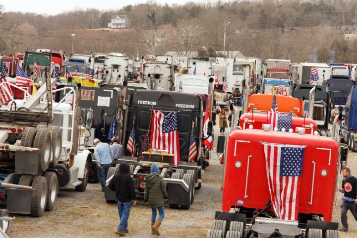 Truckers From “People’s Convoy” Circling Washington, D.C.