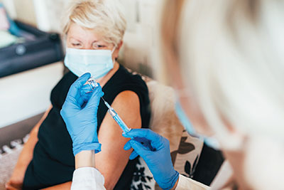 COVID vaccine mandates shots