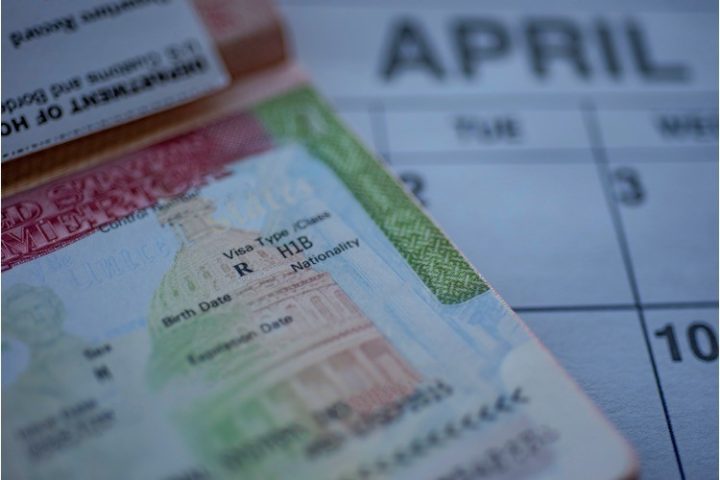 Judge Blocks Trump H1-B Visa Rules in Yet Another Immigration Setback