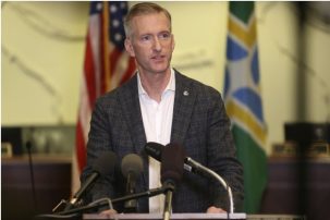 Portland Mayor Calls Out Antifa as Police Continue to Resign