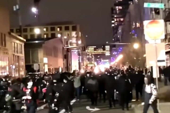 Cementing Power: Left-wing Rioters Are Released While Conservatives Are Persecuted