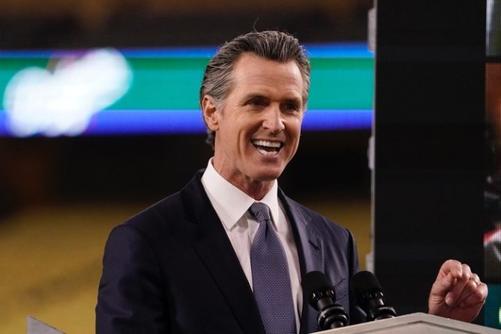 Newsom Launches Committee to Fight Likely Recall