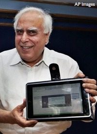 India Unveils $35 Tablet Computer