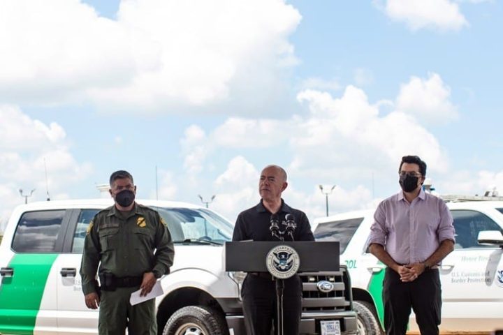 Rio Grande Border Agents Catch 4K Illegals in One Day. Mayorkas Admits Crisis