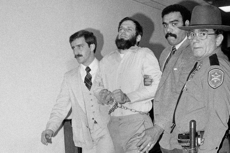 Cuomo Commutes Prison Sentence for Terrorist-Murderer David Gilbert