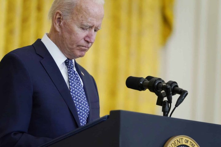 Biden to Celebrate First Year in Oval Office With Lowest Poll Numbers Ever