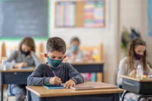 Florida Sanctions Eight School Districts for Requiring Masks Without Parental Opt-outs