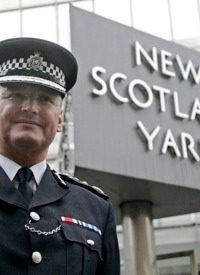 Scotland Yard Encourages Internet Cafes to Snoop