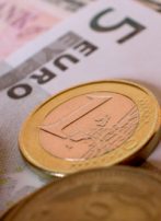 France, Germany, and UK Discuss Euro Collapse
