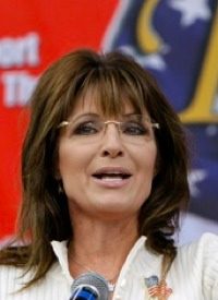 In Iowa, Palin Rips “Permanent Political Class”