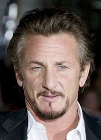 Actors Sean Penn, Alan Cumming: Tea Party Is Racist