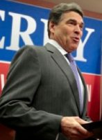 Rick Perry Drops Out of GOP Presidential Race, Endorses Gingrich