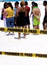Mexico Shuts Down Cancun Beach Over Alleged Theft of Sand
