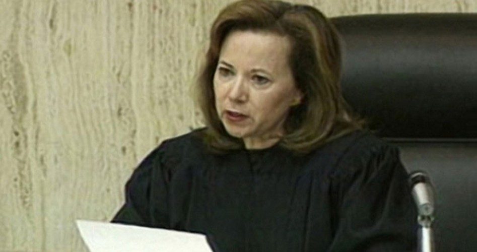 High Court Hears Arguments in Ariz. Immigration Case