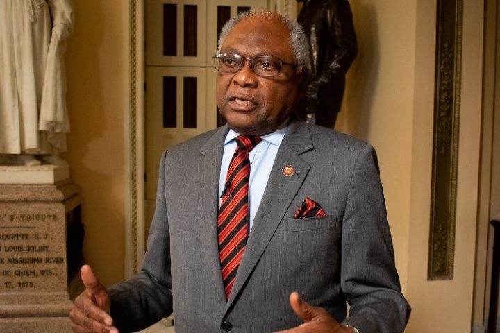 Clyburn Strong-armed Biden into Commitment on Black Woman for SCOTUS