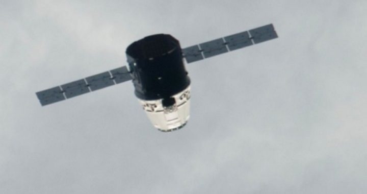 SpaceX Capsule Brings Supplies to Space Station