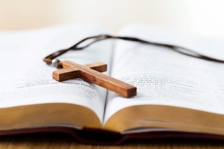 Second-grader Chastised for Preaching the Gospel to her Classmates