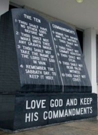 Florida Residents Rally for Embattled Ten Commandments Display