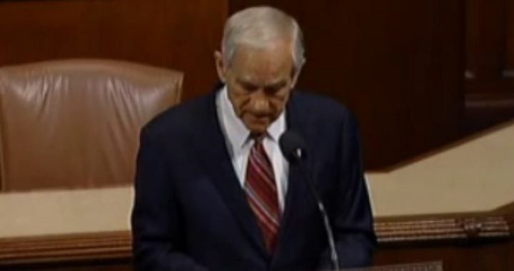 Ron Paul Promises to Block Military Operations in Syria