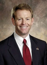 Pro-Homosexual “Faith” Group Attempts to Silence FRC’s Tony Perkins