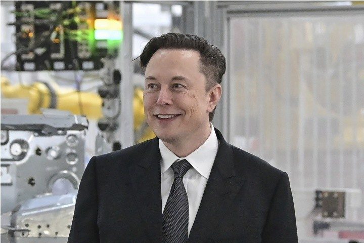 Musk Says “Rude Awakening” Coming for U.S. Economy