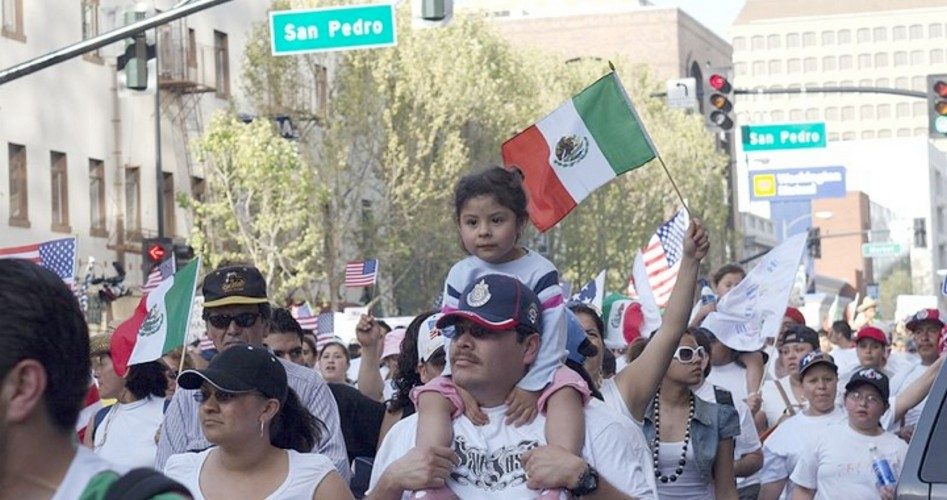 CIS: 40 Million Immigrants in U.S. in 2010