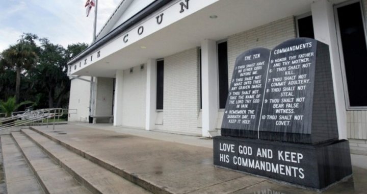 Appeals Court Rules for Ten Commandments in Dixie County, Florida, Case