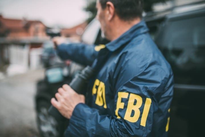 Former FBI Official Declares Government Has “No Case” Against Trump in Mar-a-Lago Raid