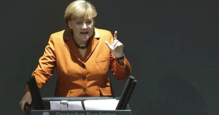 Germany’s Merkel Calls for EU Veto Power Over National Budgets