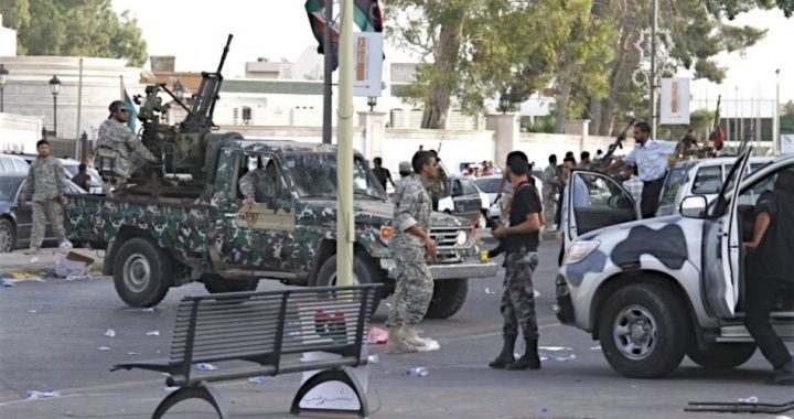 Gadhafi Loyalists Still Battling New Western-backed Rulers in Libya