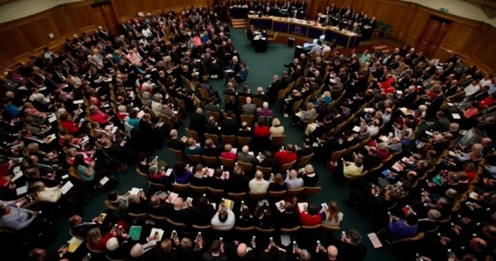 Church of England Laity Rejects Proposal for Women Bishops