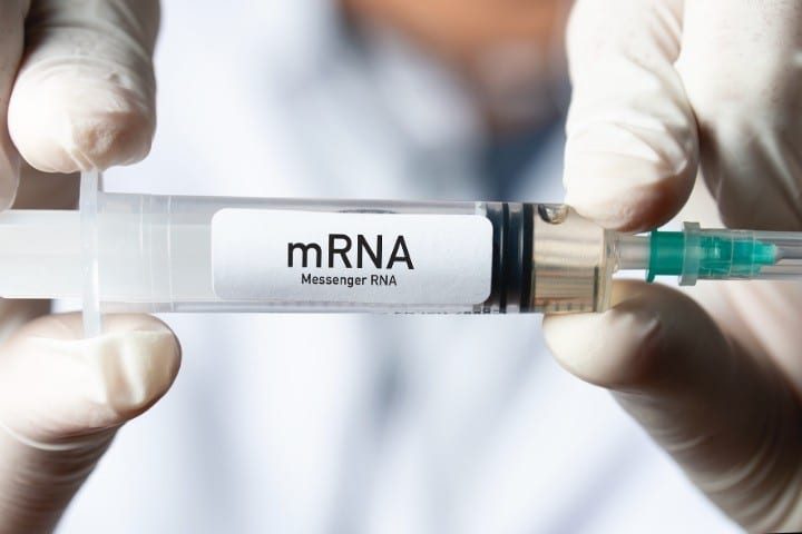 Vaxxed Cardiologist Whose Father Died After Jab: Suspend mRNA Product NOW