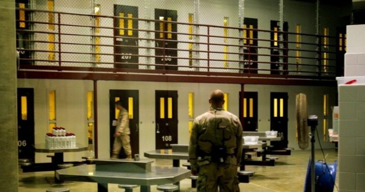 Obama Signs 2013 NDAA: May Still Arrest, Detain Citizens Without Charge