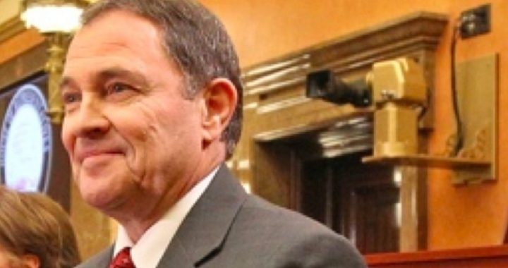 Utah Governor: “Utah Will Adhere to the Law” and Obey Federal Gun Laws