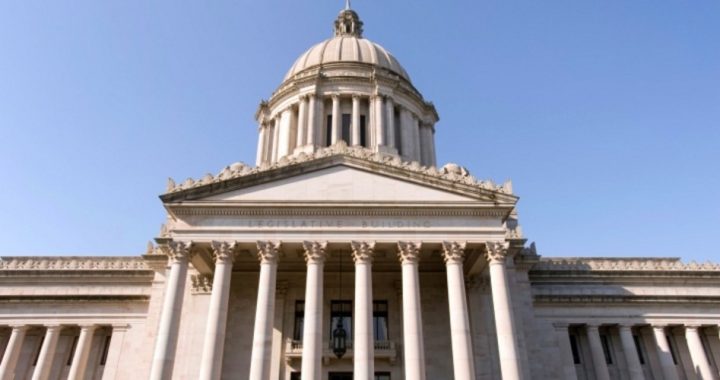 Washington State Senators Seek to Criminalize Gun Ownership
