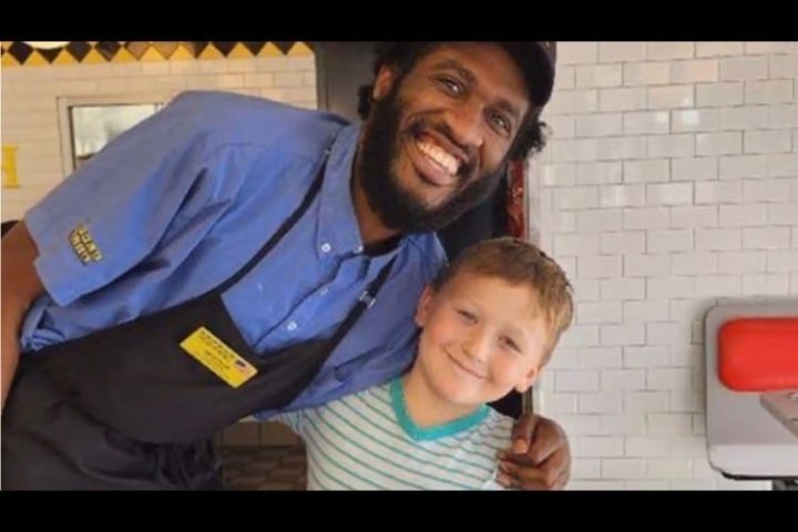 Good News in a Bad-news World: 8-year-old Boy Raises $100,000 for His Favorite Waiter