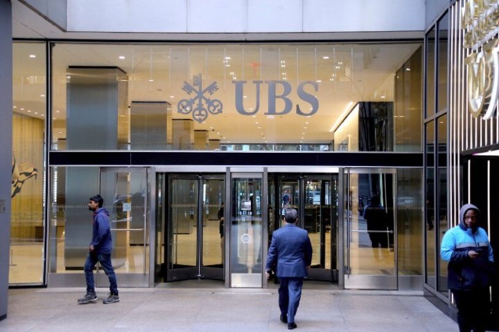 After Pressure From Swiss Officials, UBS to Buy Rival Credit Suisse