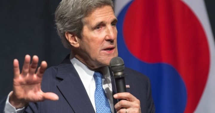 Kerry Says Nuclear North Korea “Will Not Be Accepted”