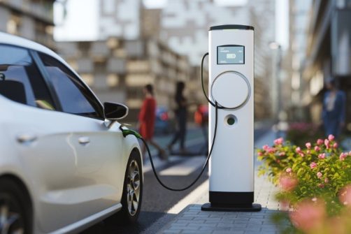 China Poised to Dominate EV Market in U.K.