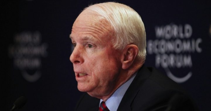 Oops! Sen. McCain Met Syrian Rebels Accused of Kidnapping