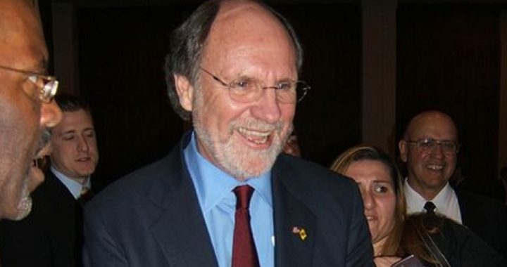 Former MF Global Head Jon Corzine Sued for Theft of Customer Funds
