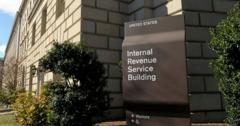 IRS Pays 201 Employees to Do Full-time Union Work