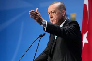 Turkey’s Erdoğan Puts Sweden’s NATO Status on Hold