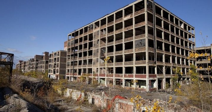 Could Detroit’s Bankruptcy Filing Be the First of Many?