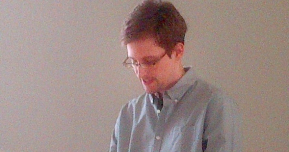 Report of Snowden Seeking Ties to KGB Vets False, Lawyer Says