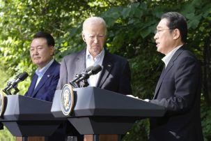 Japan, South Korea, U.S. Meet to Counter China, North Korea