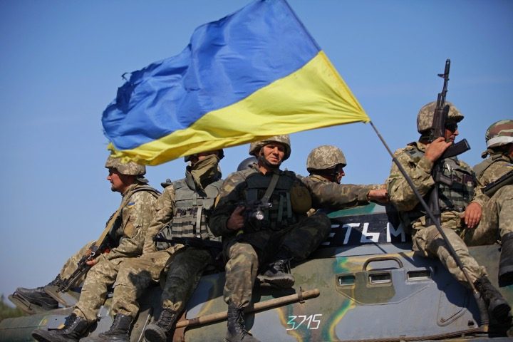 Ukraine Amends Conscription Rules, Demands Return of Draft-age Men From Foreign Countries